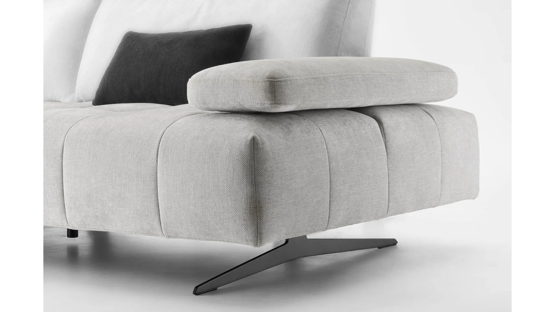 Divano modello JOPLIN