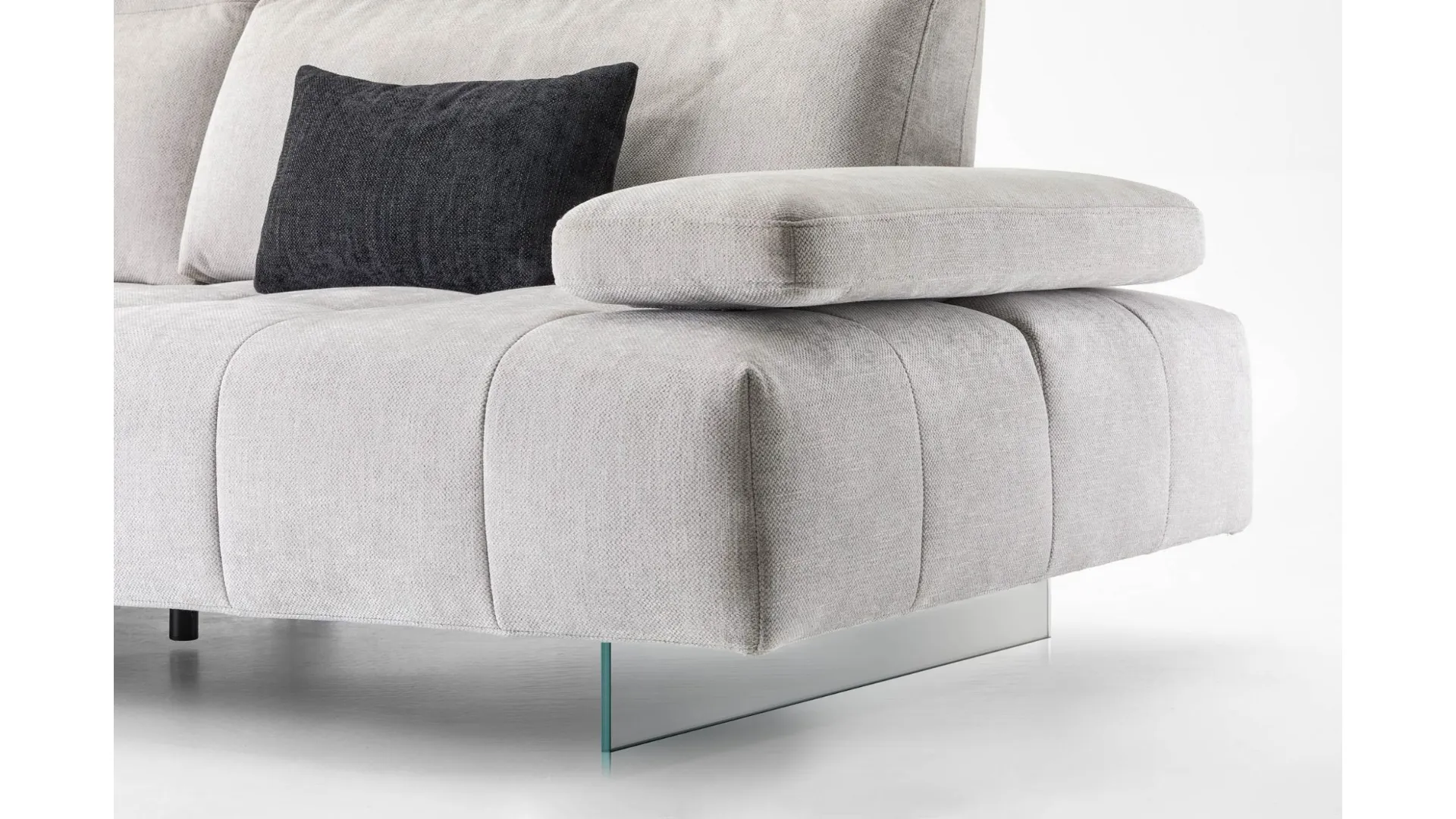 Divano modello JOPLIN