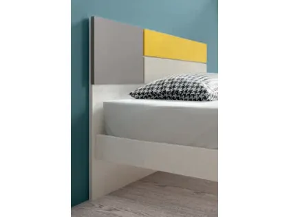 Letto piazza e mezza con testiera e pannelli applicati, materiali di qualità